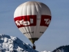 FEATURE SPORT - BALLON MIT TIROL-AUFSCHRIFT IM RAHMEN DER KAISERWINKEL BALLONWOCHE IM LANDEANFLUG AUF KIRCHBICHL